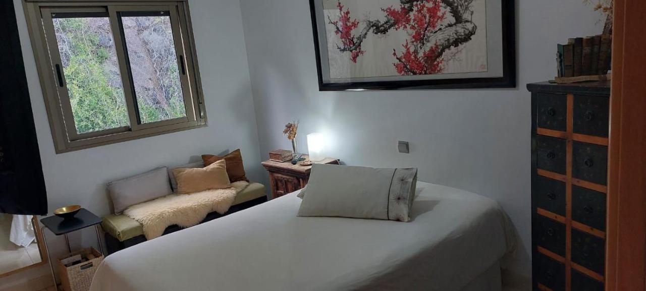 Cozy Room Near Las Teresitas Beach Санта-Крус-де-Тенерифе Экстерьер фото